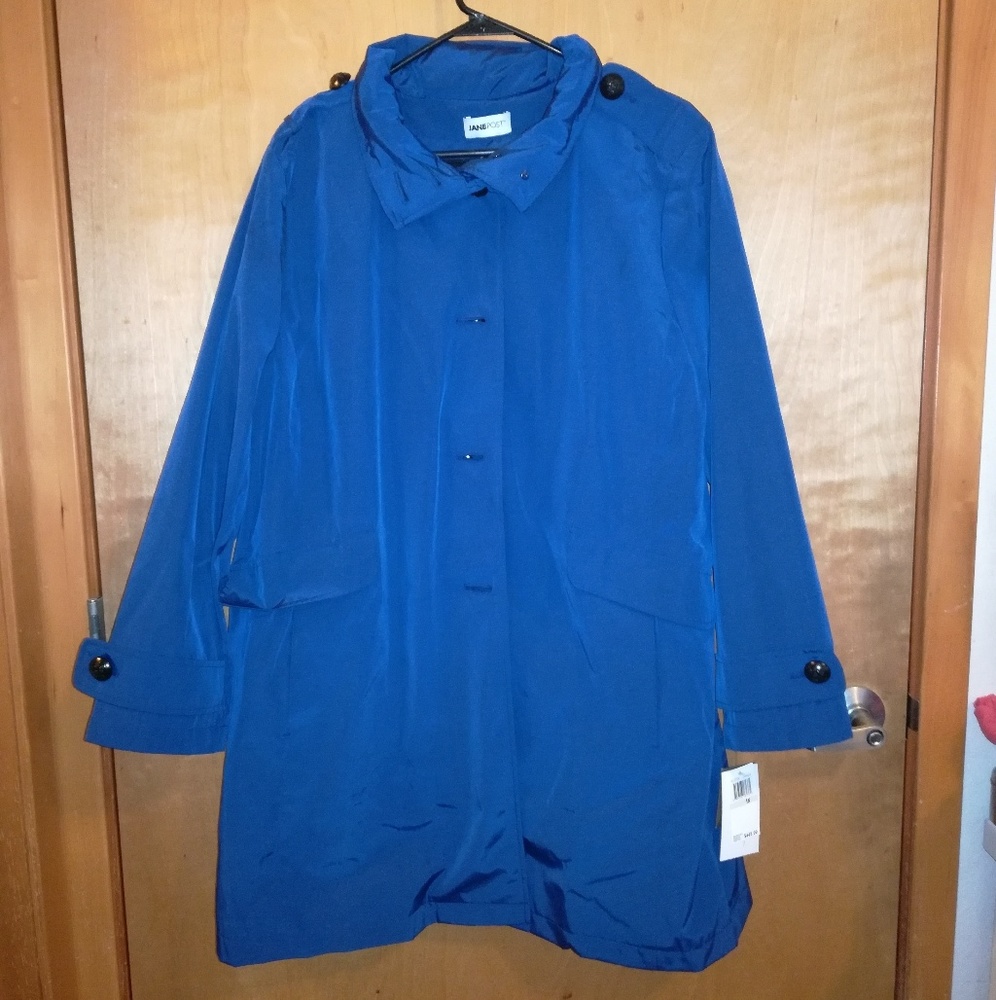 Jane Post swing rain coat -nwt